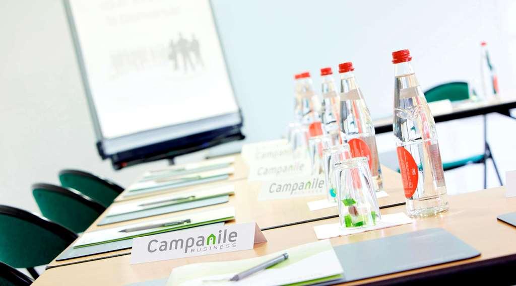 Campanile Hotel & Restaurant ברדה מתקנים תמונה