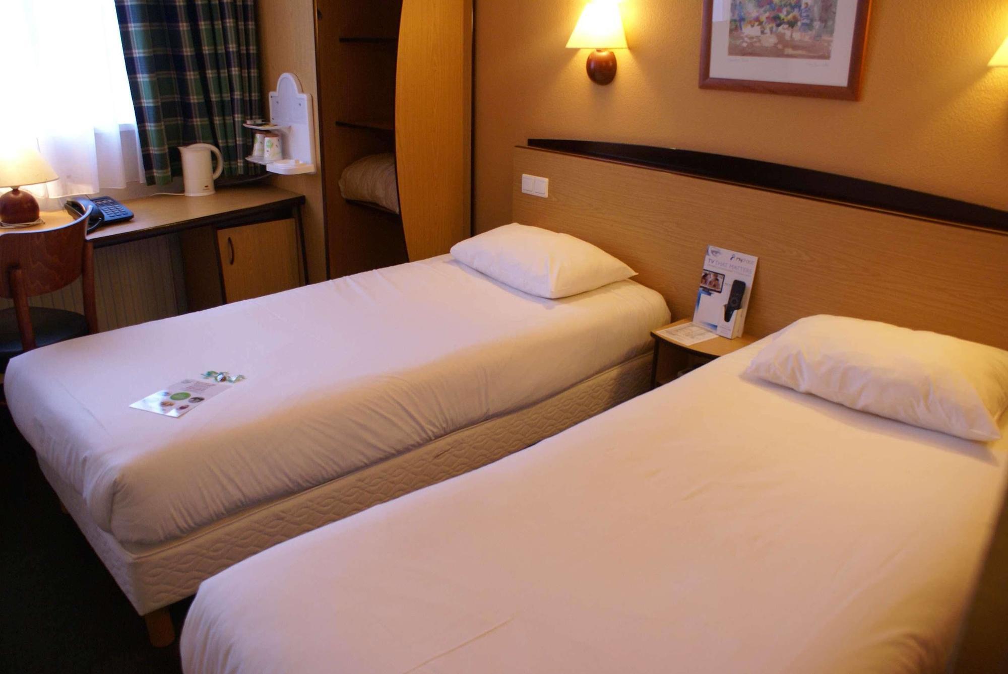Campanile Hotel & Restaurant ברדה מראה חיצוני תמונה